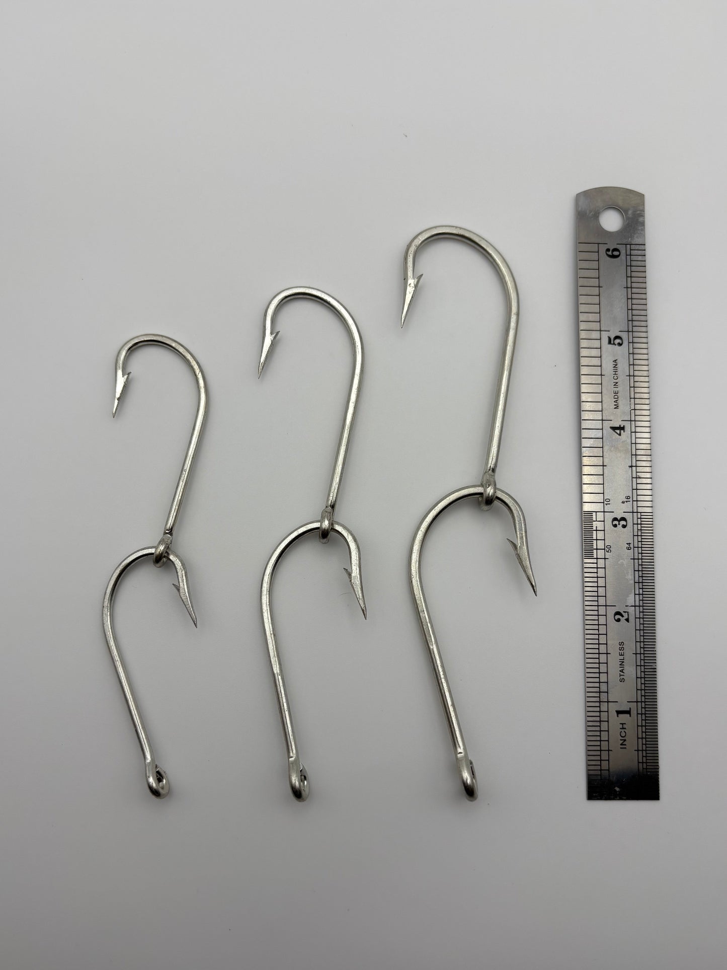 Reverse Offset 2 X Strong Mustad O'shaughnessy 3407ss-DT Duratin